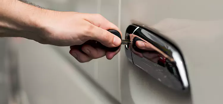 Why Choose Our Auto Locksmith Team in Fitchburg, WI?